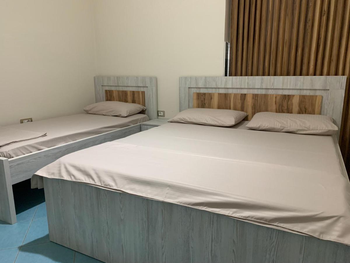 Eri Apartments 4 Shëngjin Eksteriør billede
