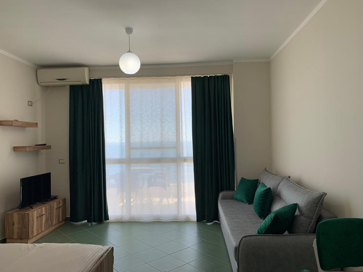 Eri Apartments 4 Shëngjin Eksteriør billede