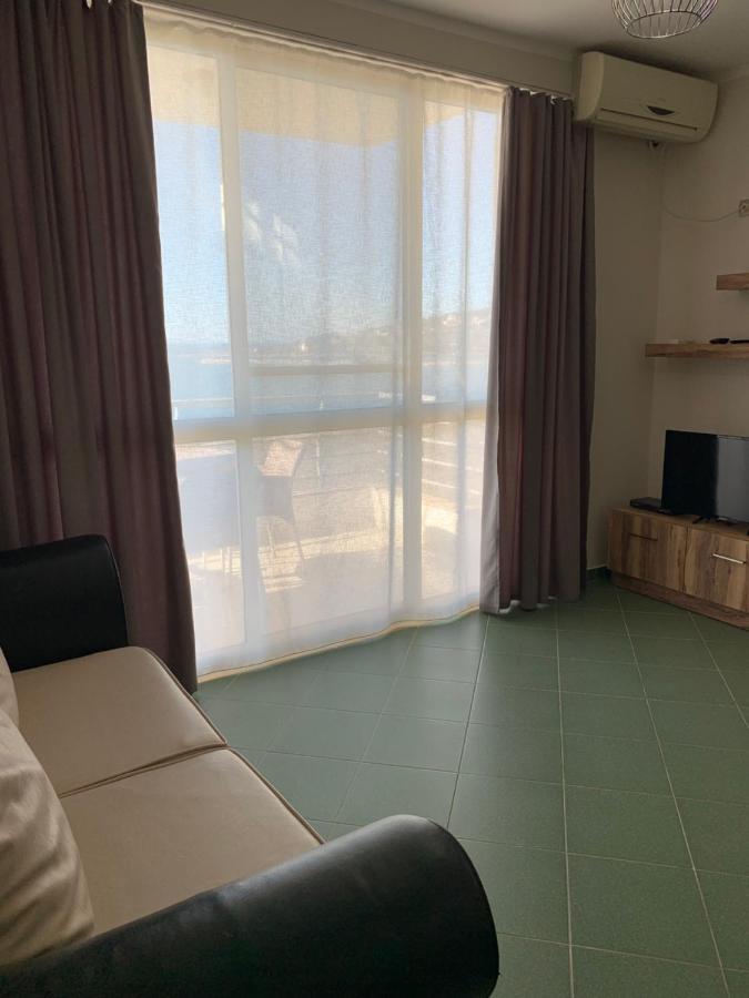 Eri Apartments 4 Shëngjin Eksteriør billede