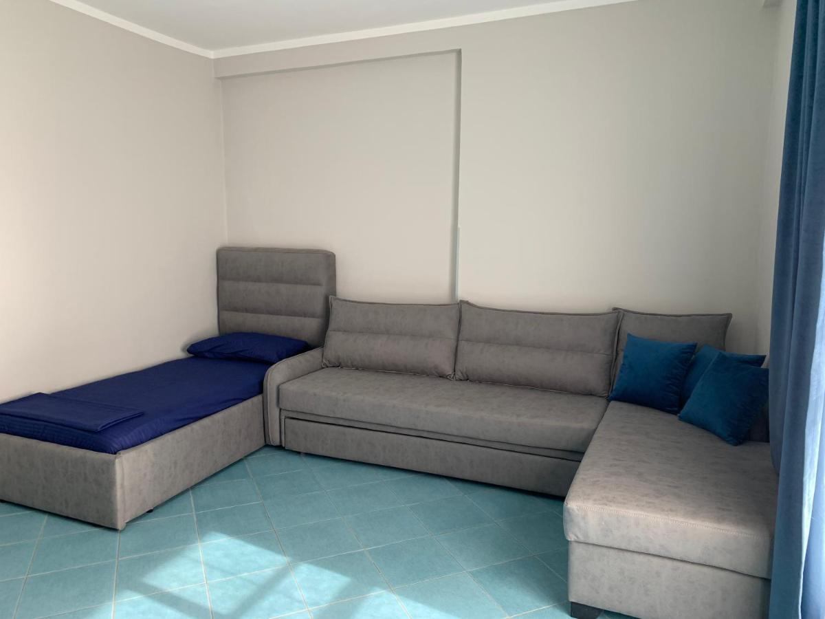 Eri Apartments 4 Shëngjin Eksteriør billede