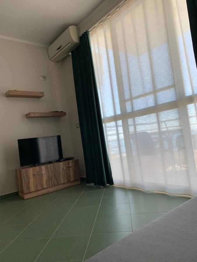 Eri Apartments 4 Shëngjin Eksteriør billede