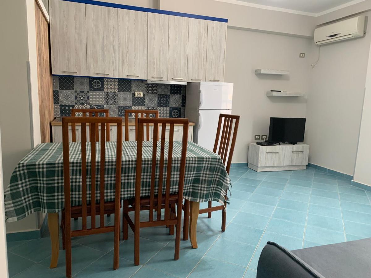 Eri Apartments 4 Shëngjin Eksteriør billede