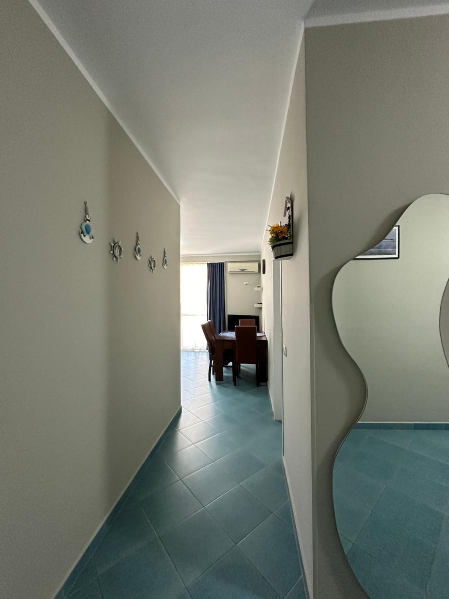 Eri Apartments 4 Shëngjin Eksteriør billede