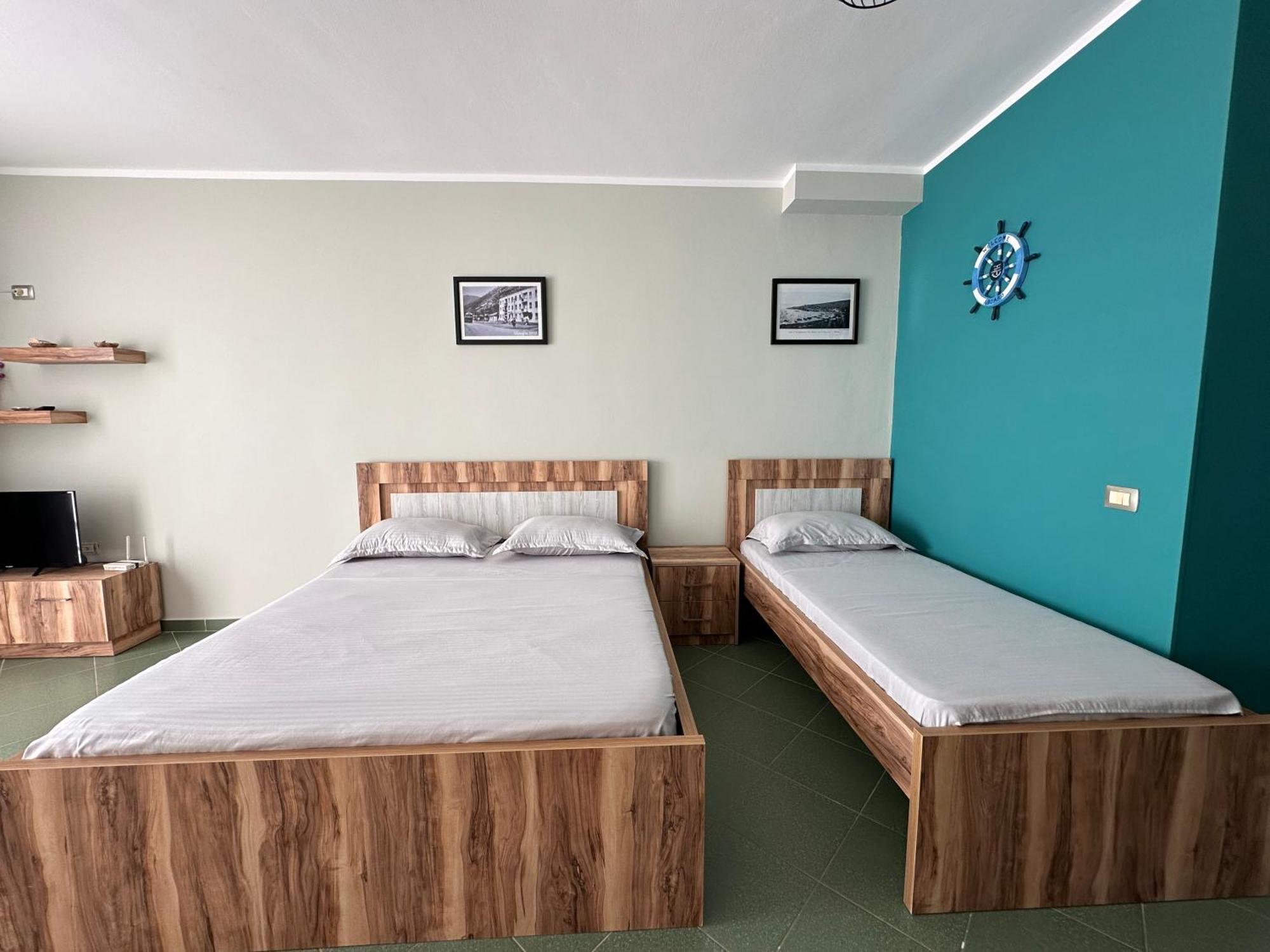 Eri Apartments 4 Shëngjin Eksteriør billede