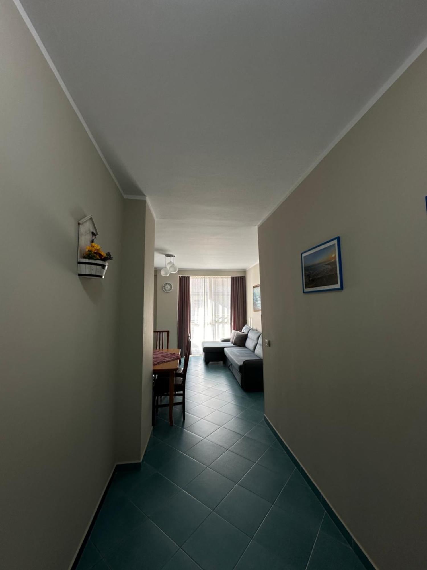 Eri Apartments 4 Shëngjin Eksteriør billede
