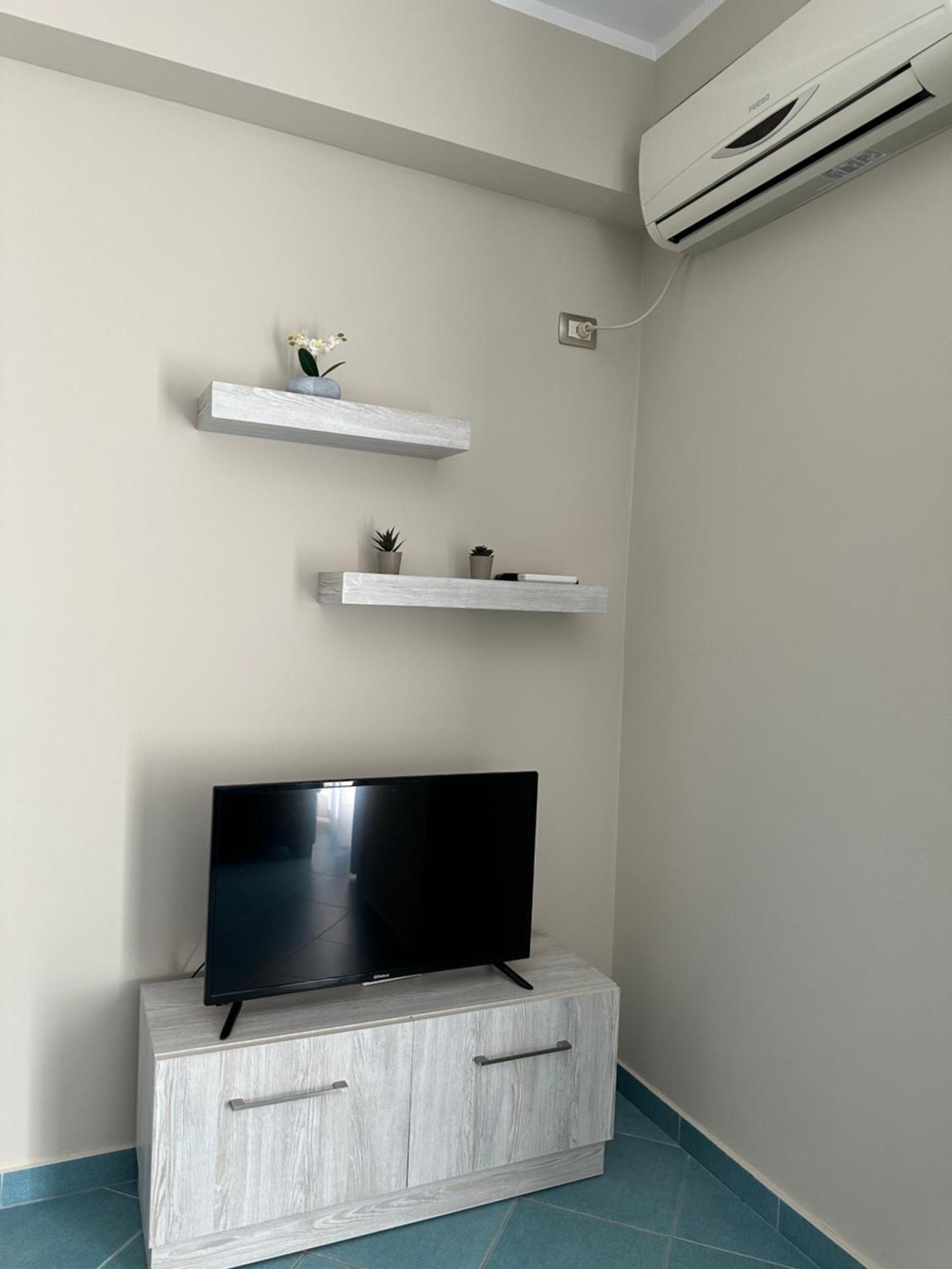 Eri Apartments 4 Shëngjin Eksteriør billede